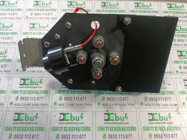 Công tắc tới lui