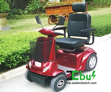 XE ĐIỆN CHO NGƯỜI GIÀ